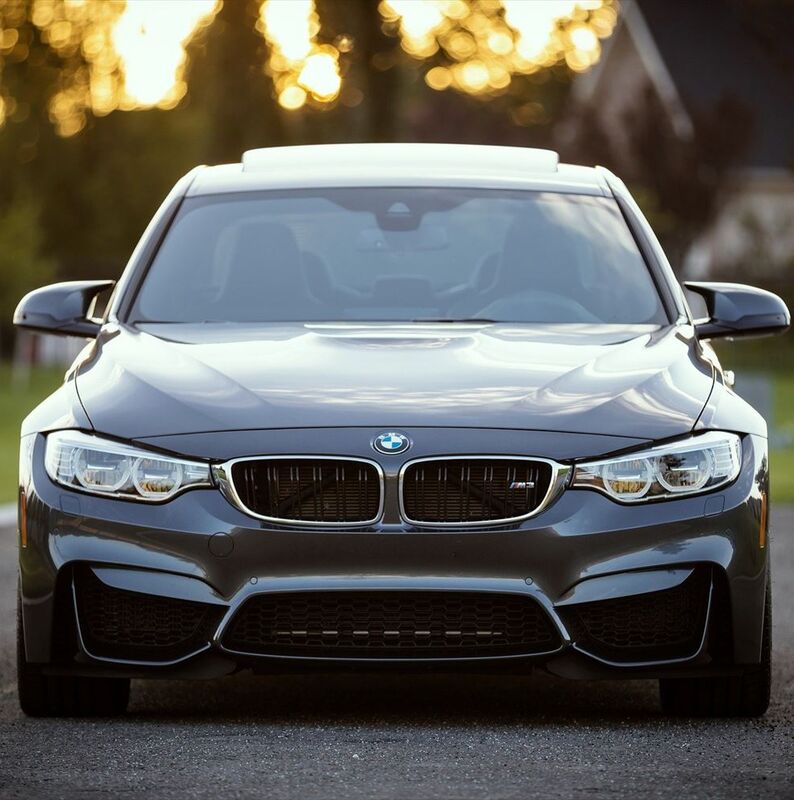 bmw-918408_1920_R
